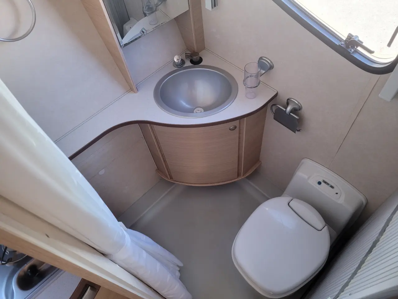 Billede 14 - 2009 Adria Action 361 LH..DKs BILLIGSTE..ENGROS