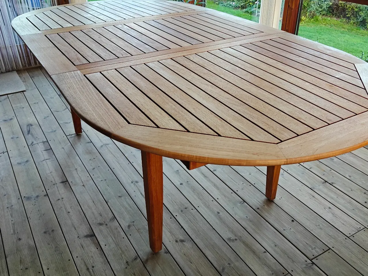 Billede 2 - Havebord i Teak