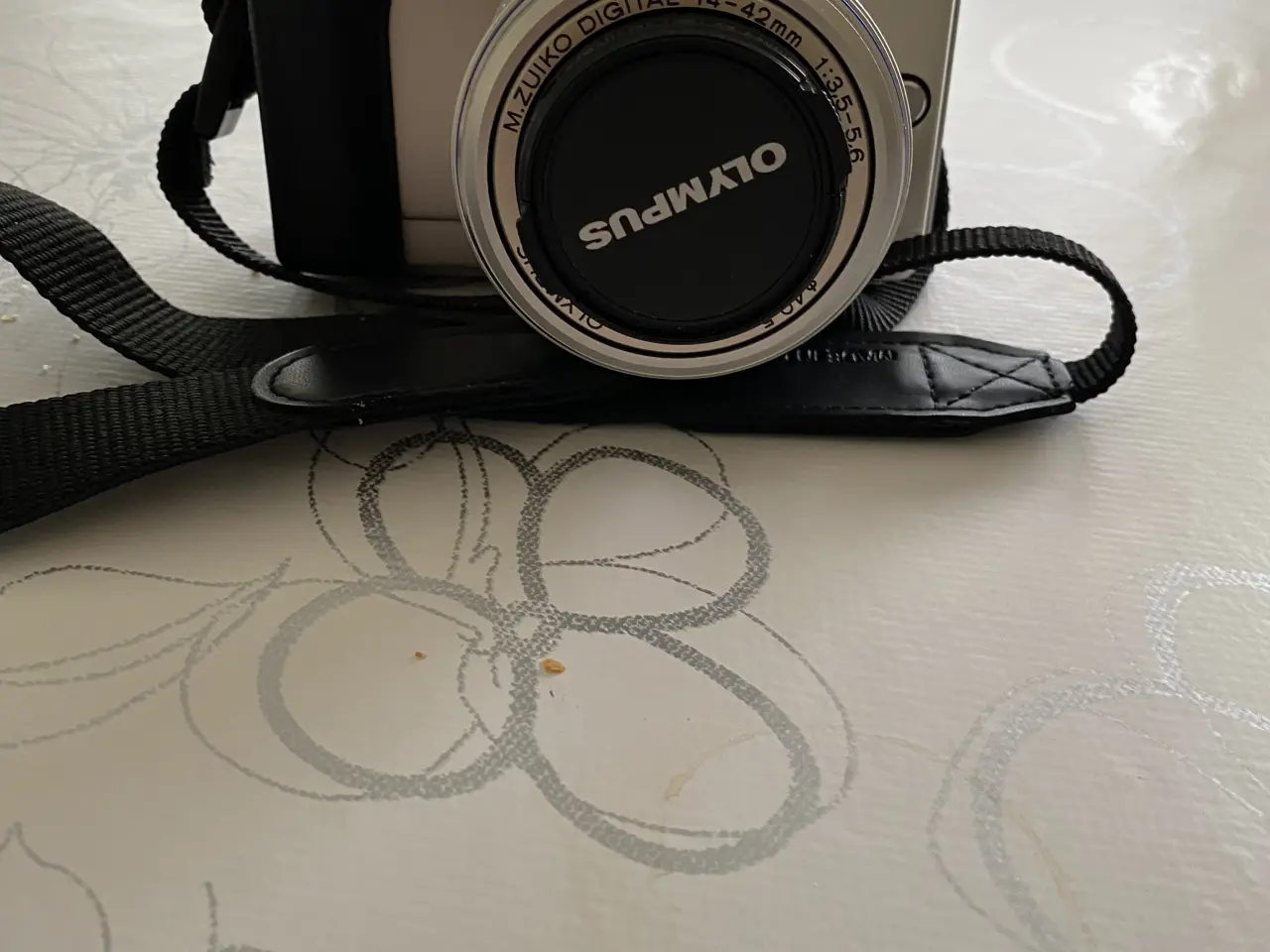 Billede 1 - Olympus og Canon kamera