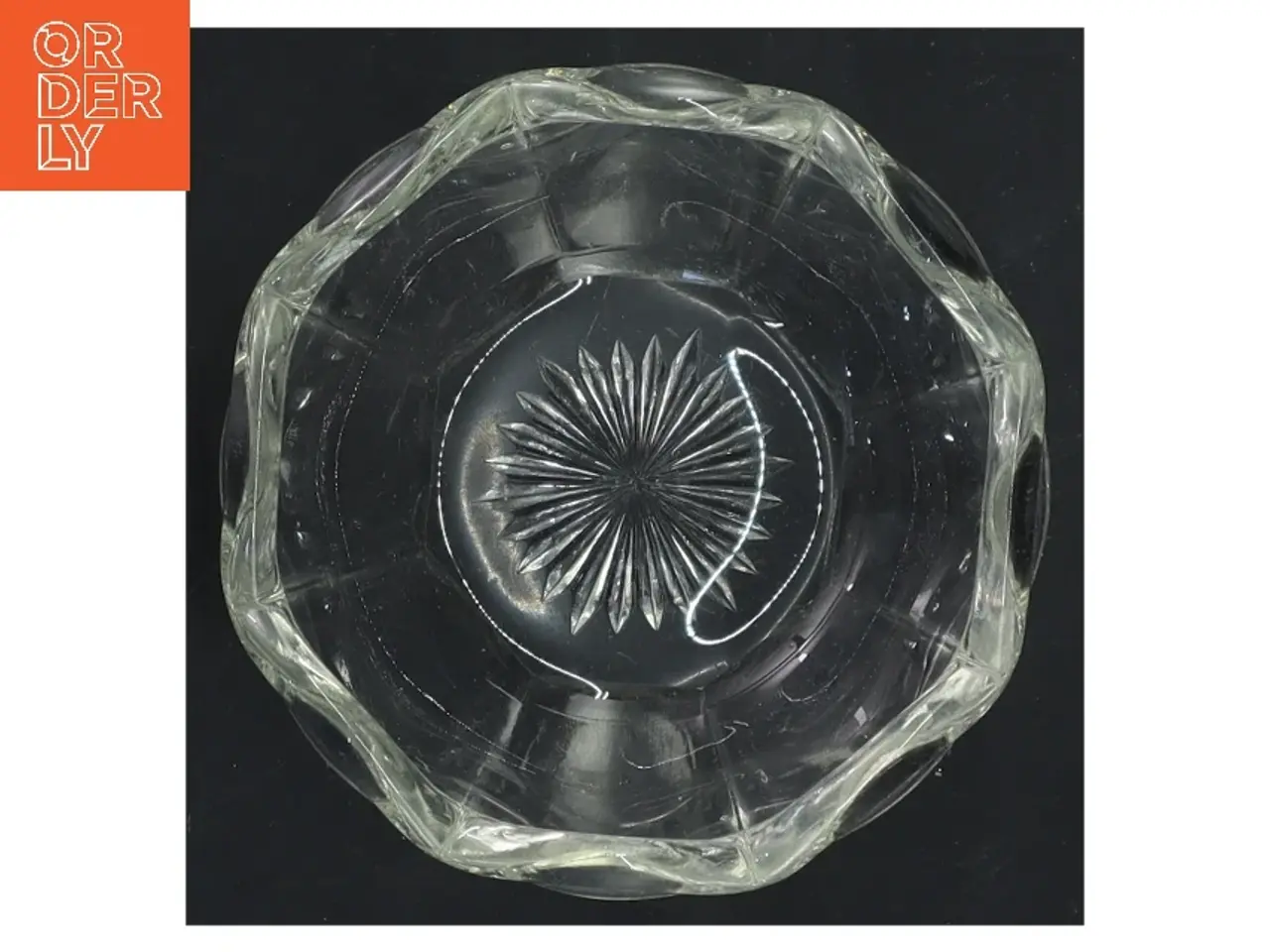 Billede 2 - Glasskål med mønster (str. Ø 10x5 cm)