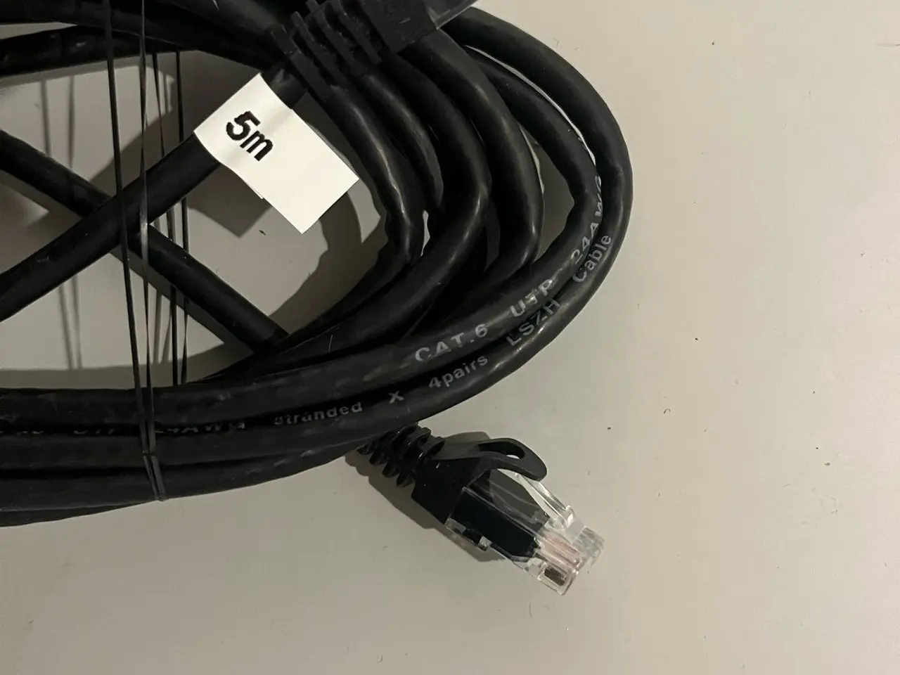 Billede 1 - Netværkskabel Cat 6, 5 m (sort eller hvid)