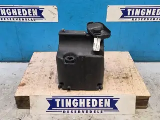 New Holland TN75F Dieseltank 5195011