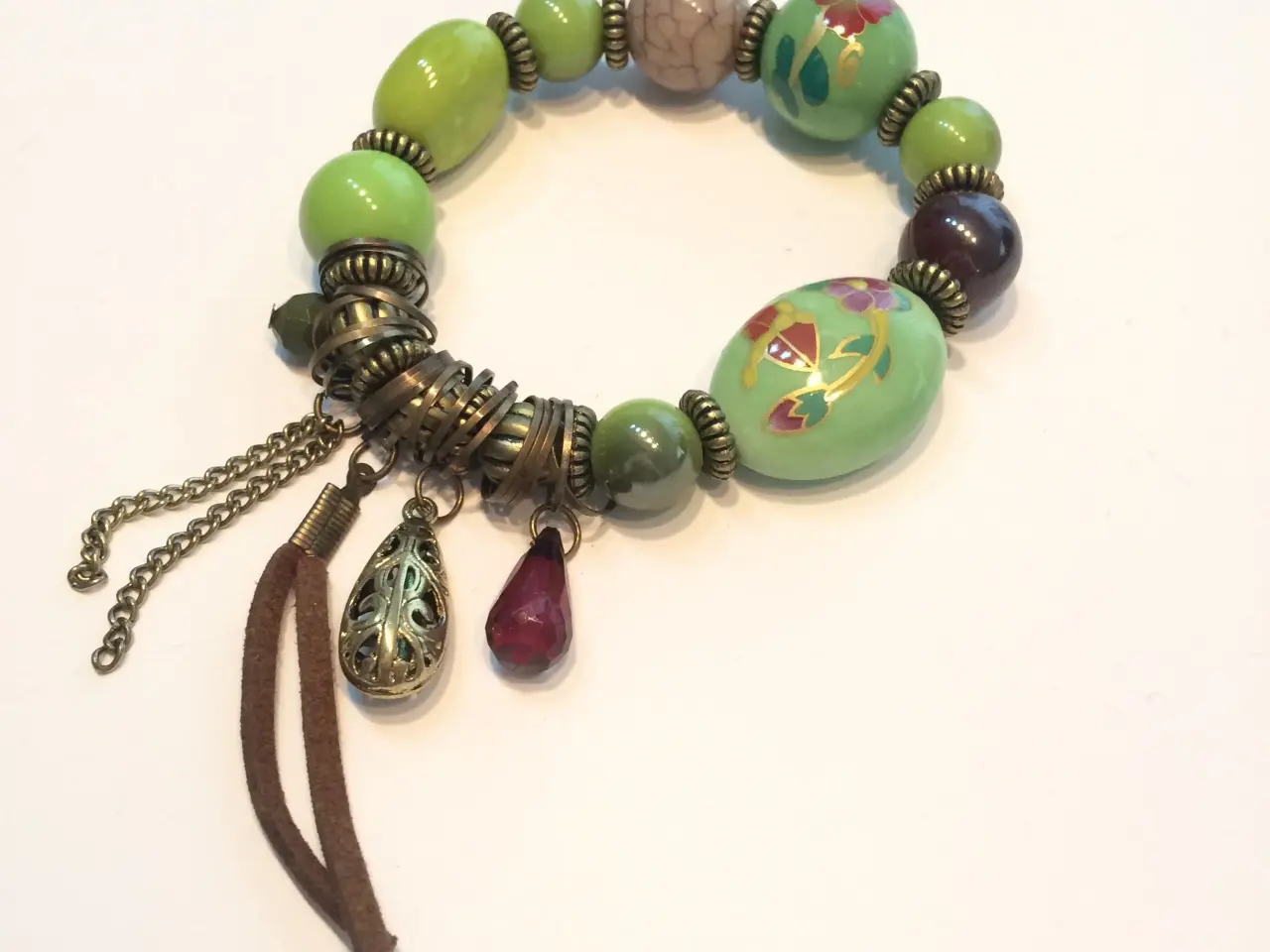 Billede 3 - Armbånd, grøn, boho, charms