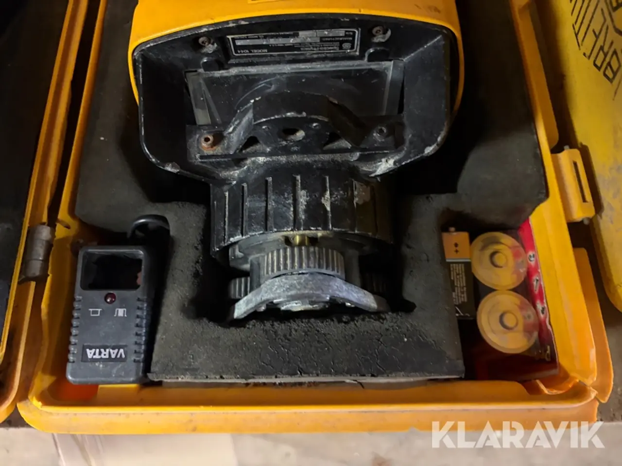 Billede 6 - Blandet lot af måleudstyr og stativer og save