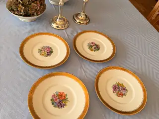 Royal Copenhagen guldkurv med blomster