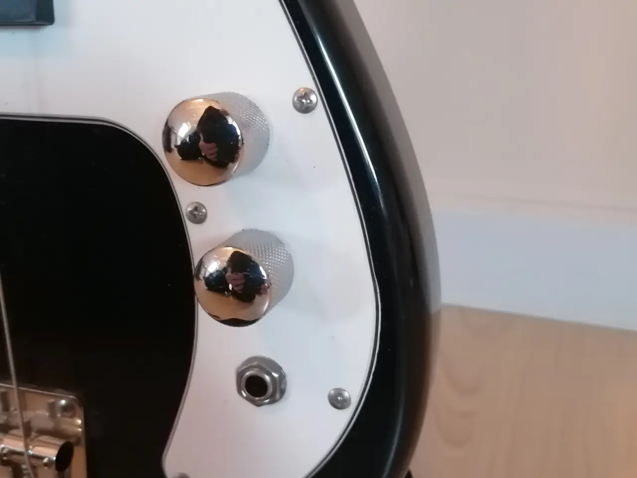 Billede 5 - Basguitar m forstærker
