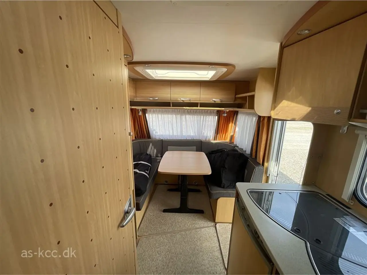 Billede 13 - 2007 - Dethleffs Camper 510 V Dethleffs Camper 510 V årg. 2007 incl, mover , Isabella 3 m fortelt. 4 sovepladser, 5 siddepladser.