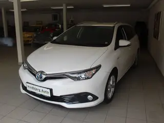 Toyota Auris 1,8 Hybrid H2 Touring Sports CVT