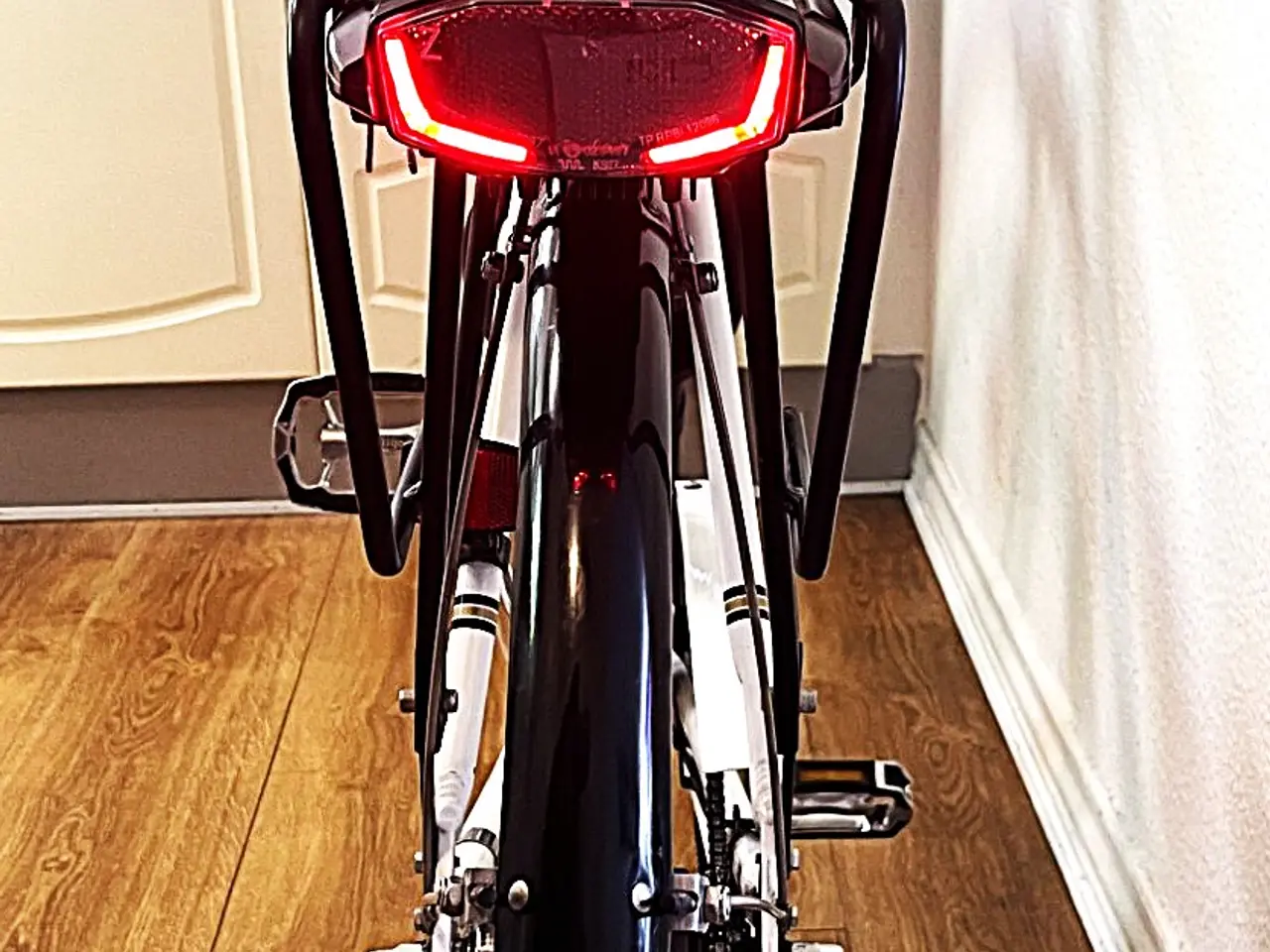 Billede 5 - flot sco dame elcykel 28" 7 gear.
