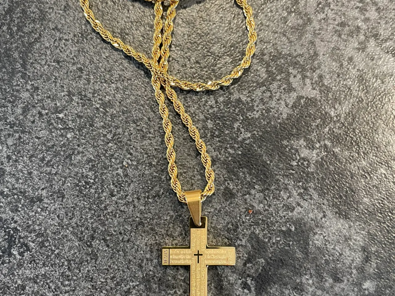Billede 1 - 14kt goldfilled halskæder med vedhæng