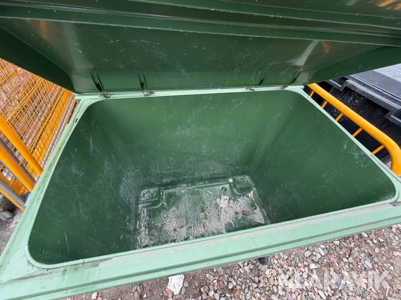 Billede 5 - Affaldscontainere med hjul 3 styk