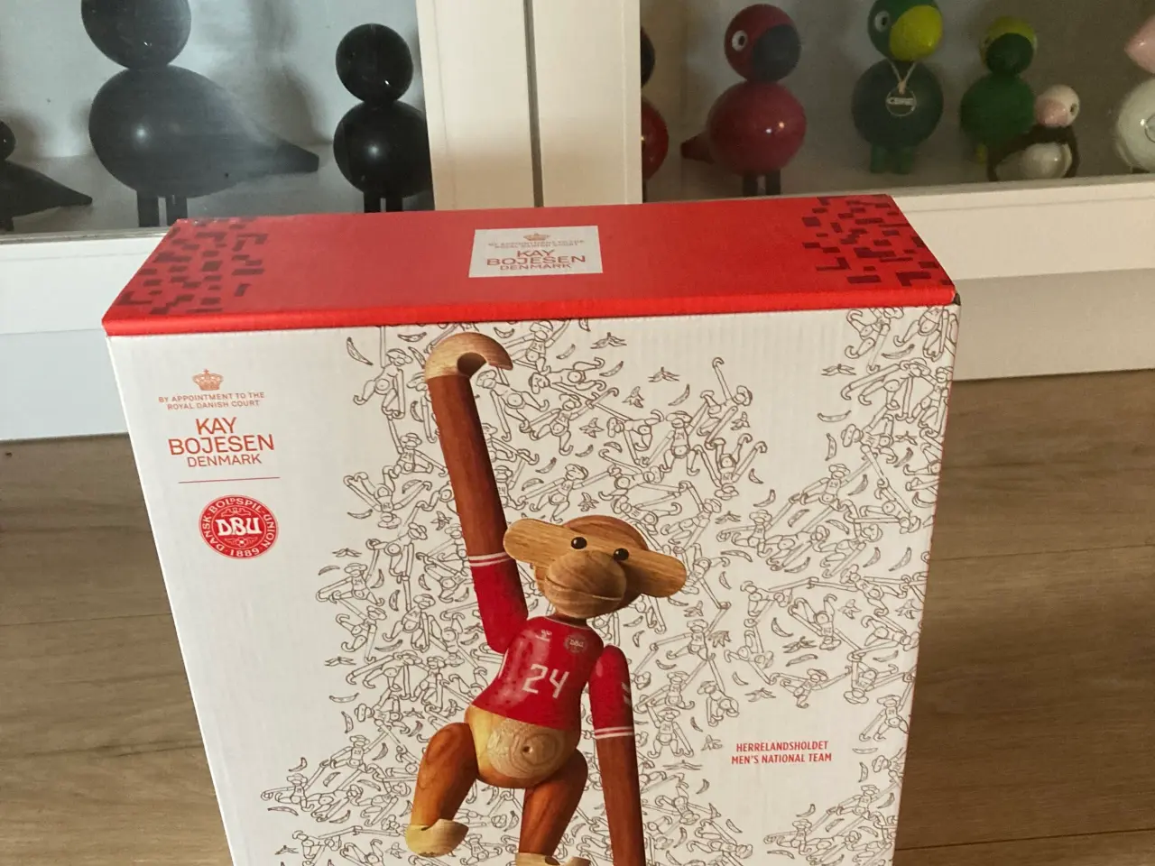 Billede 1 - Kay Bojesen Dbu mellem abe