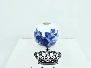 Blå Blomst Flettet Kuvert Vase / Bordkortholder nr. 10-8176. sortering 1 Sjælden