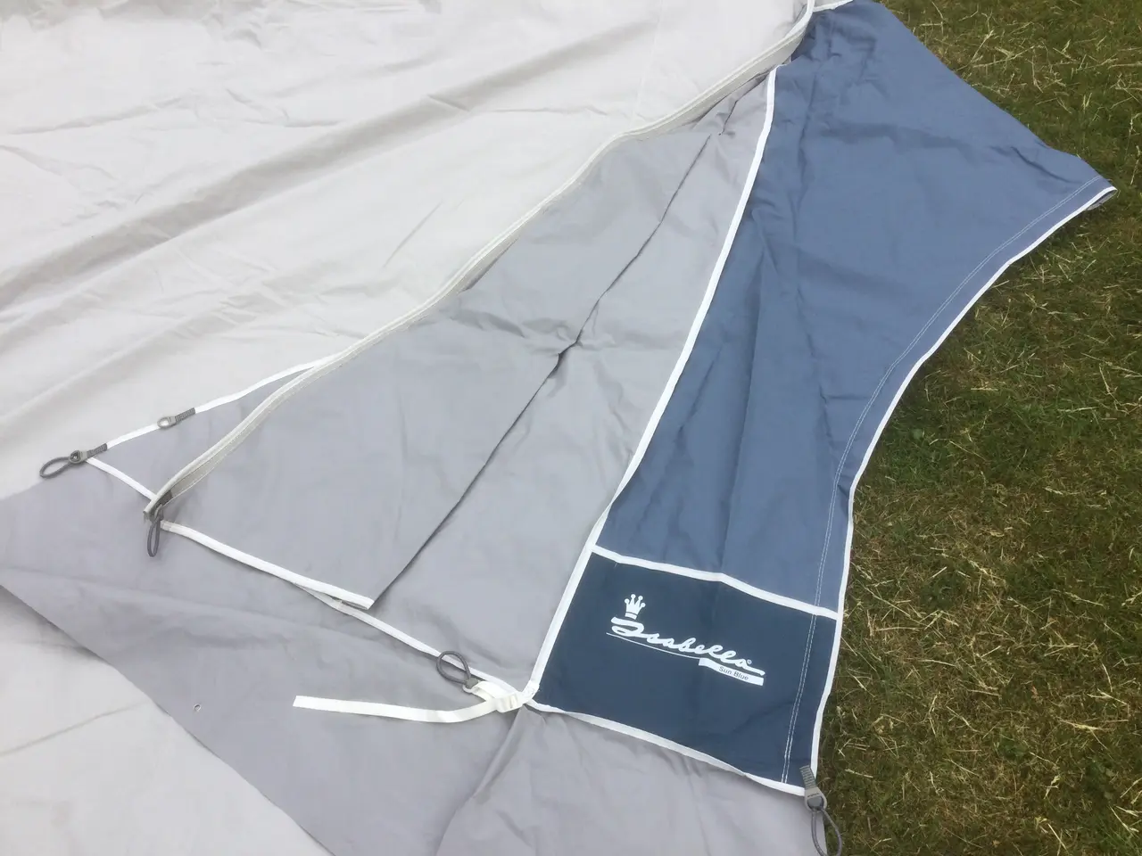 Billede 2 - Solsejl, Isabella Sun Blue, 950 cm, som ny. 