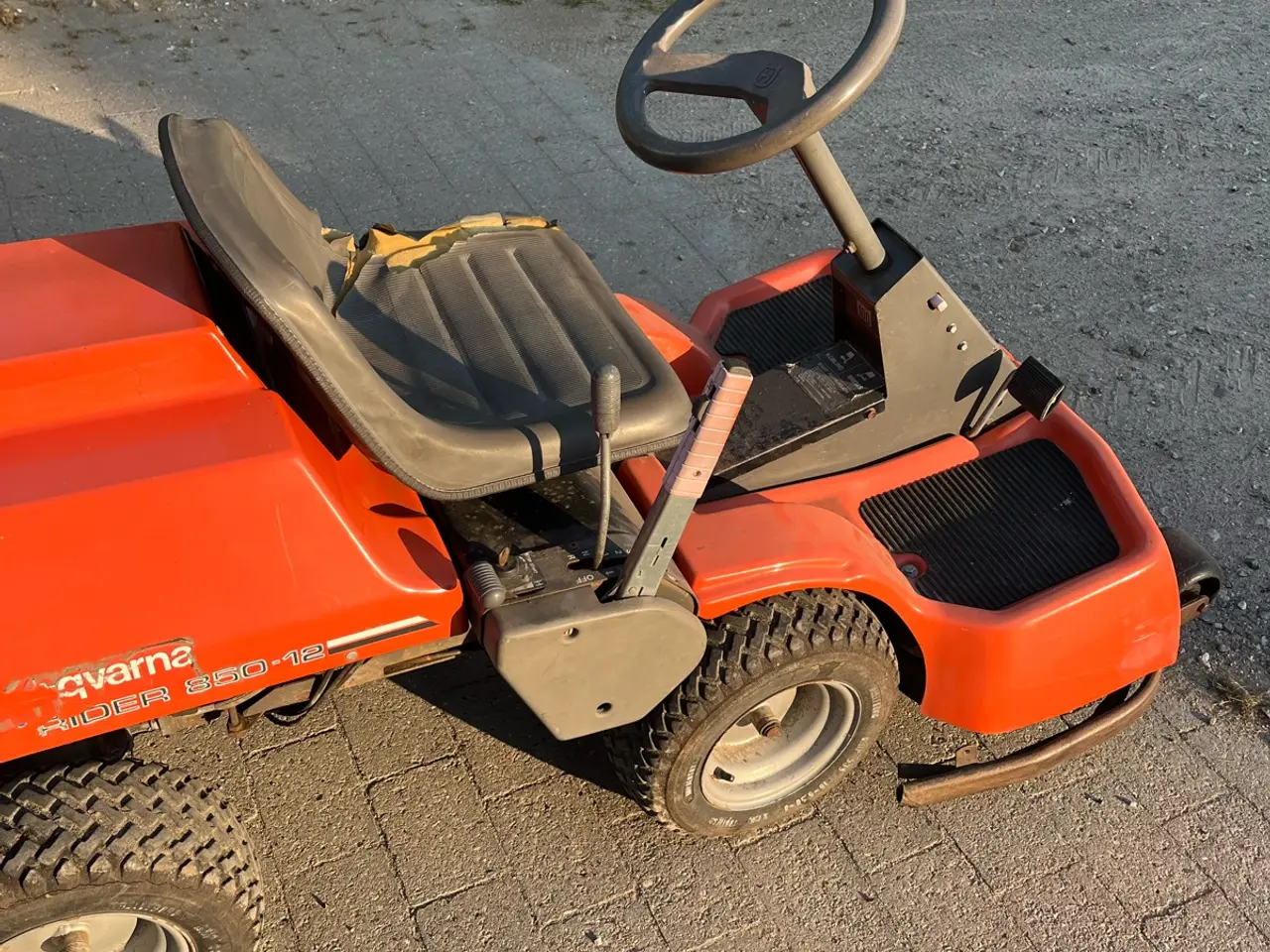 Billede 2 - Husqarna rider 850-12 
