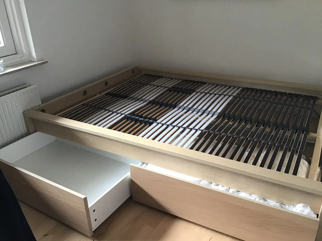 Billede 1 - Ikea seng “Malm” uden gavl m.“Leirsund” lamelbunde