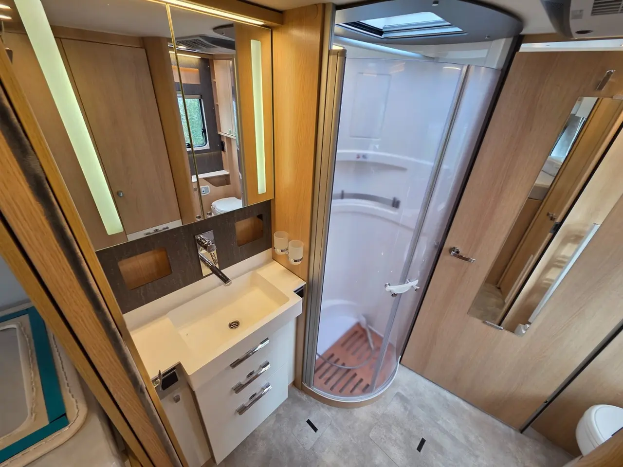 Billede 19 - Hymer B-ML I880 2,0 CDi 170 aut.
