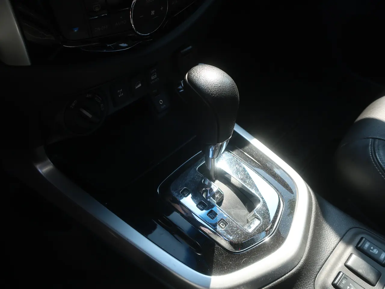 Billede 19 - Varebil NISSAN Navara 2.3 Dci 190 Double Cab 4WD AT