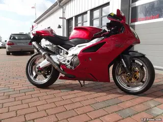 Aprilia RSV 1000 R