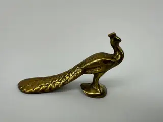 Vintage messing påfugl