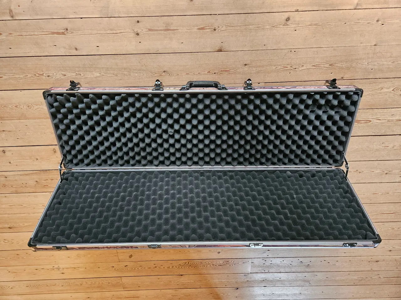 Billede 2 - Våbenkuffert med camouflagemotiv