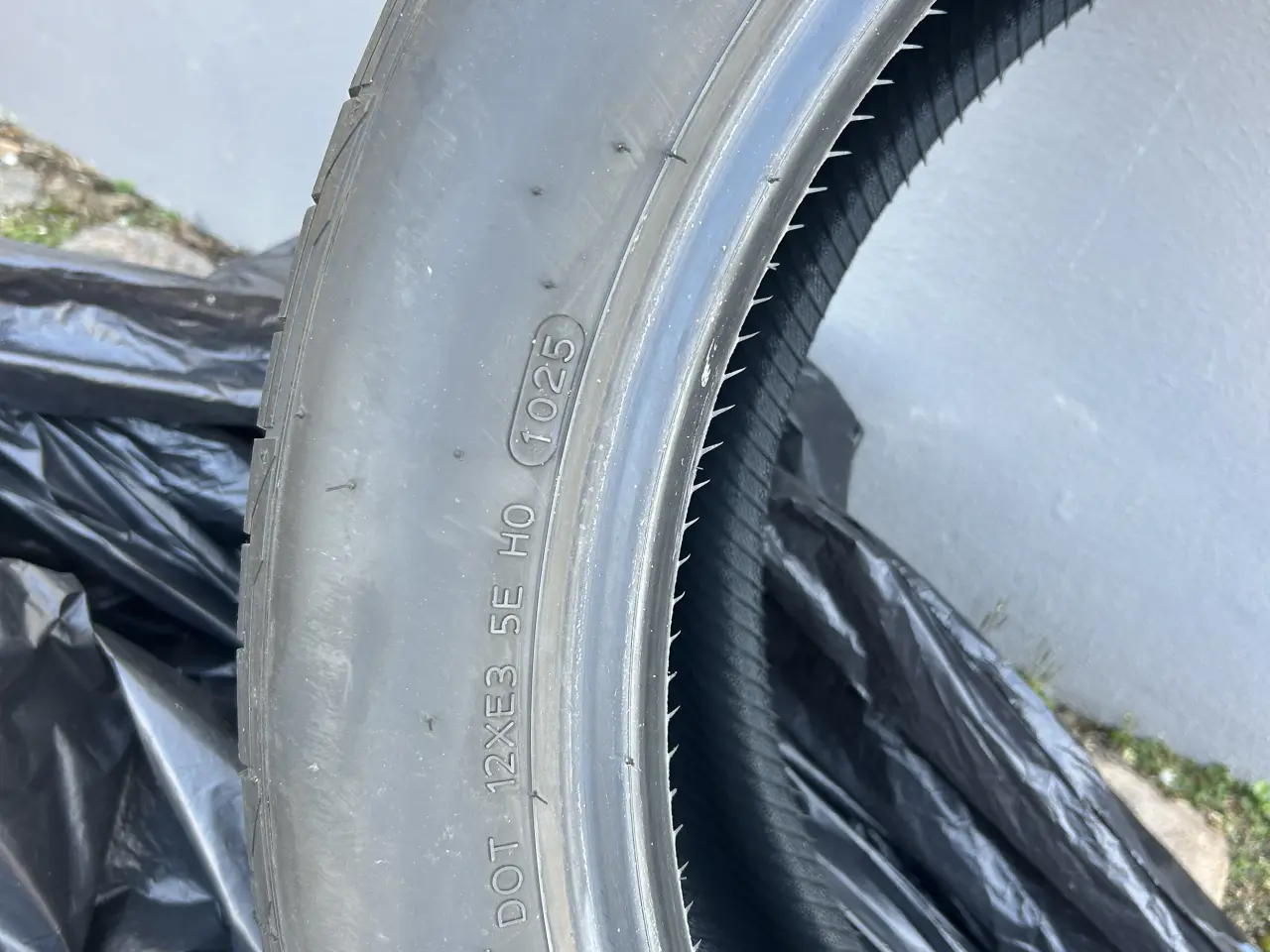 Billede 3 - 4 stk 235/50-20” sommerdæk