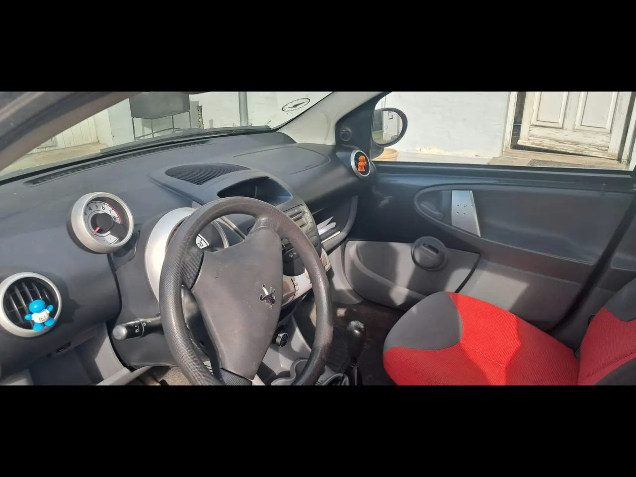 Billede 8 - Rigtig fin Peugeot 107