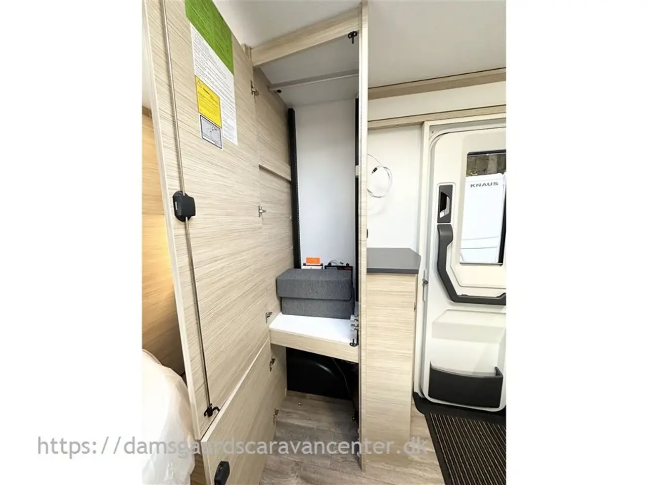 Billede 18 - 2026 - Fendt Apero active 390 FH Dobbeltseng -Truma Combi 4E-Gulvtemp.