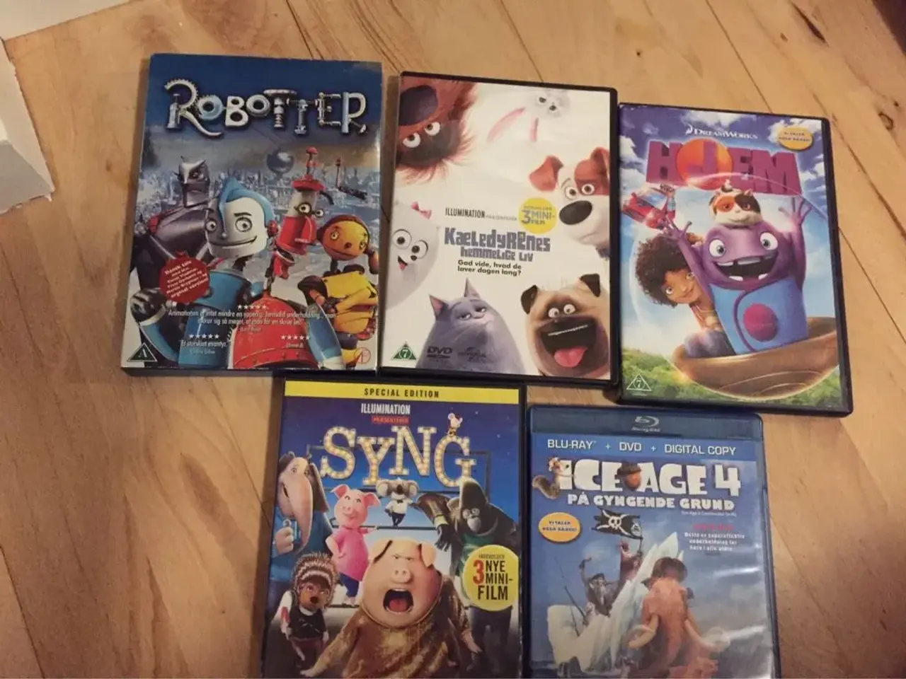 Billede 1 - Forskellige film sælges