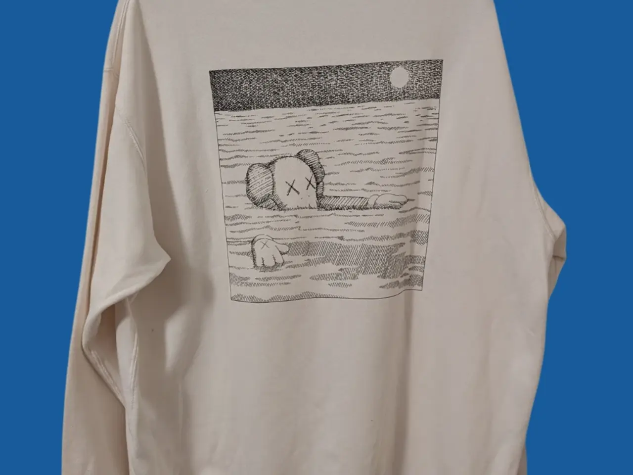 Billede 4 - KAWS x Uniqlo TIDE Langærmet Sweatshirt