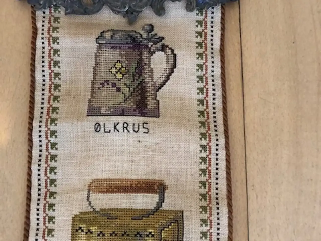 Billede 6 - Klokkestreng, håndbroderet, retro