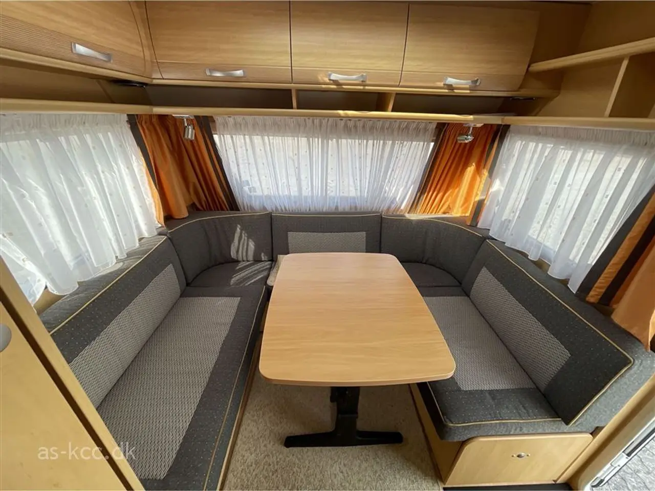 Billede 11 - 2007 - Dethleffs Camper 510 V Dethleffs Camper 510 V årg. 2007 incl, mover , Isabella 3 m fortelt. 4 sovepladser, 5 siddepladser.