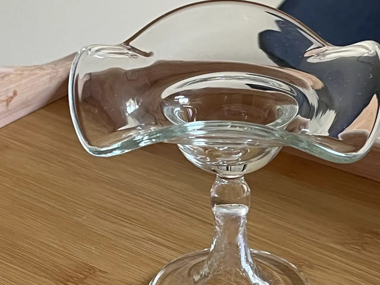 Billede 2 - Fint lille glas på fod 