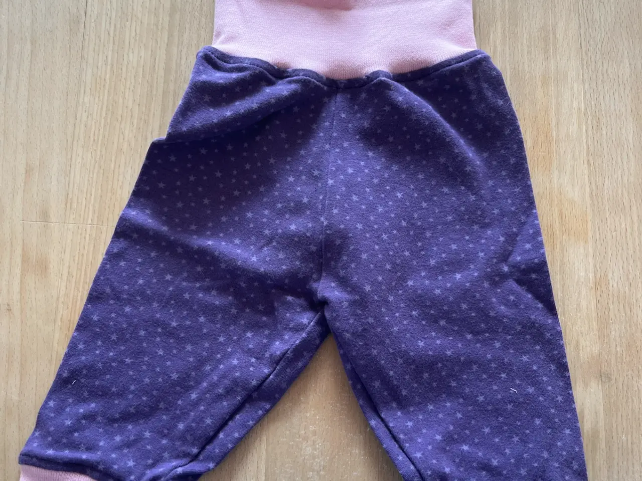 Billede 5 - Unika, eget design- babybukser str. 56