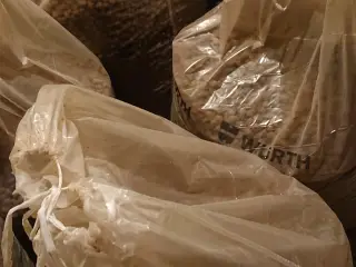 Lecakugler sække med 100L