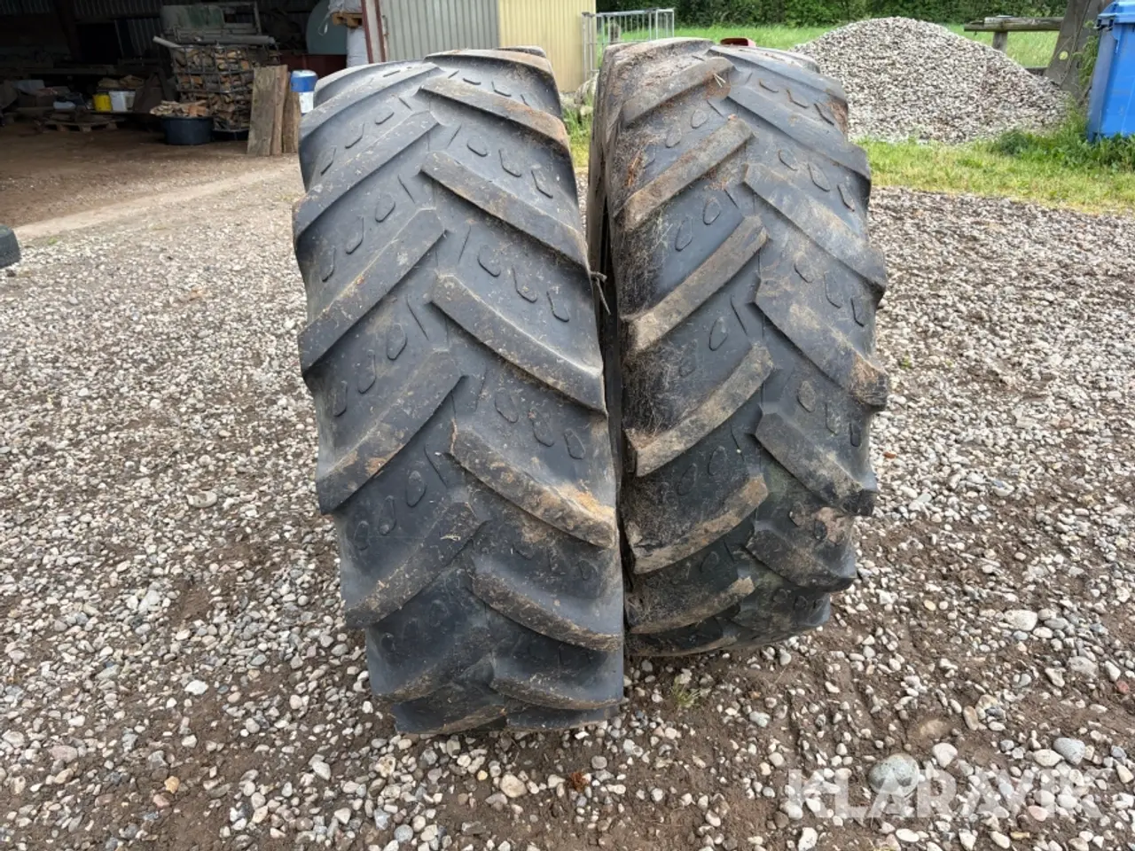 Billede 8 - Traktordæk Kleber 420/85 R28, 2 Styk