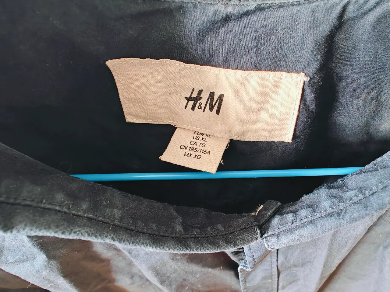 Billede 3 - Mørk Marineblå skjorte fra H&M str. XL ny.