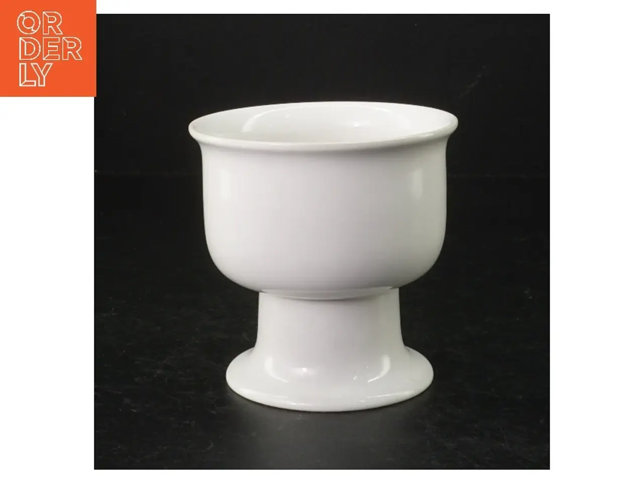 Billede 2 - Hvid keramik lysestage (str. 11 cm)