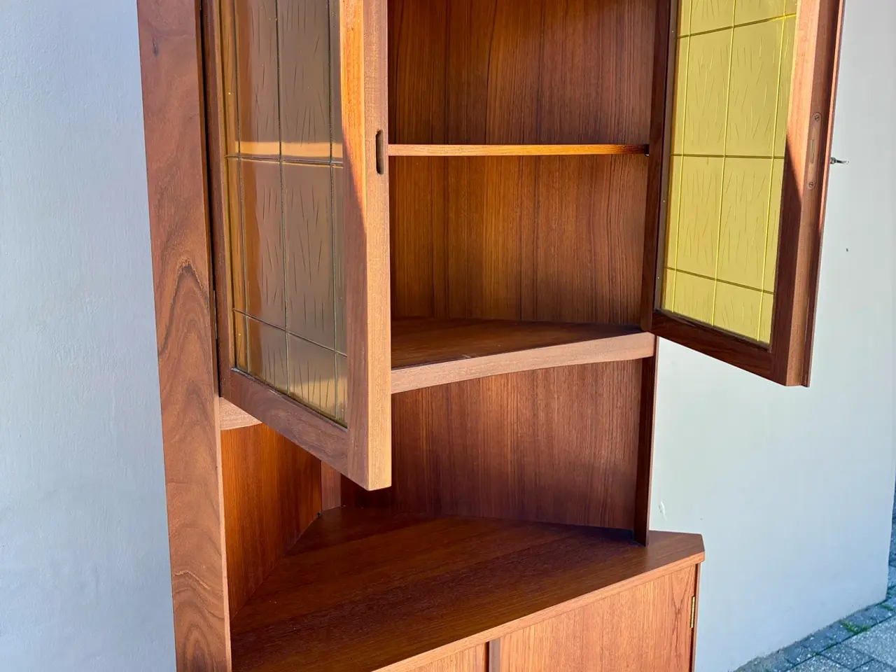 Billede 1 - 60’er teak skab MEGET FLOT STAND