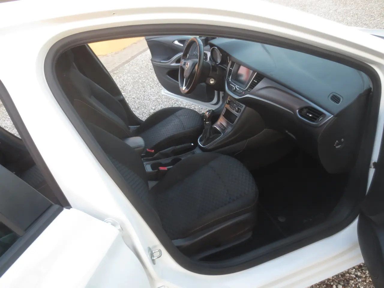 Billede 14 - Flot Opel Astra 1.6 CD St-car År 2018.