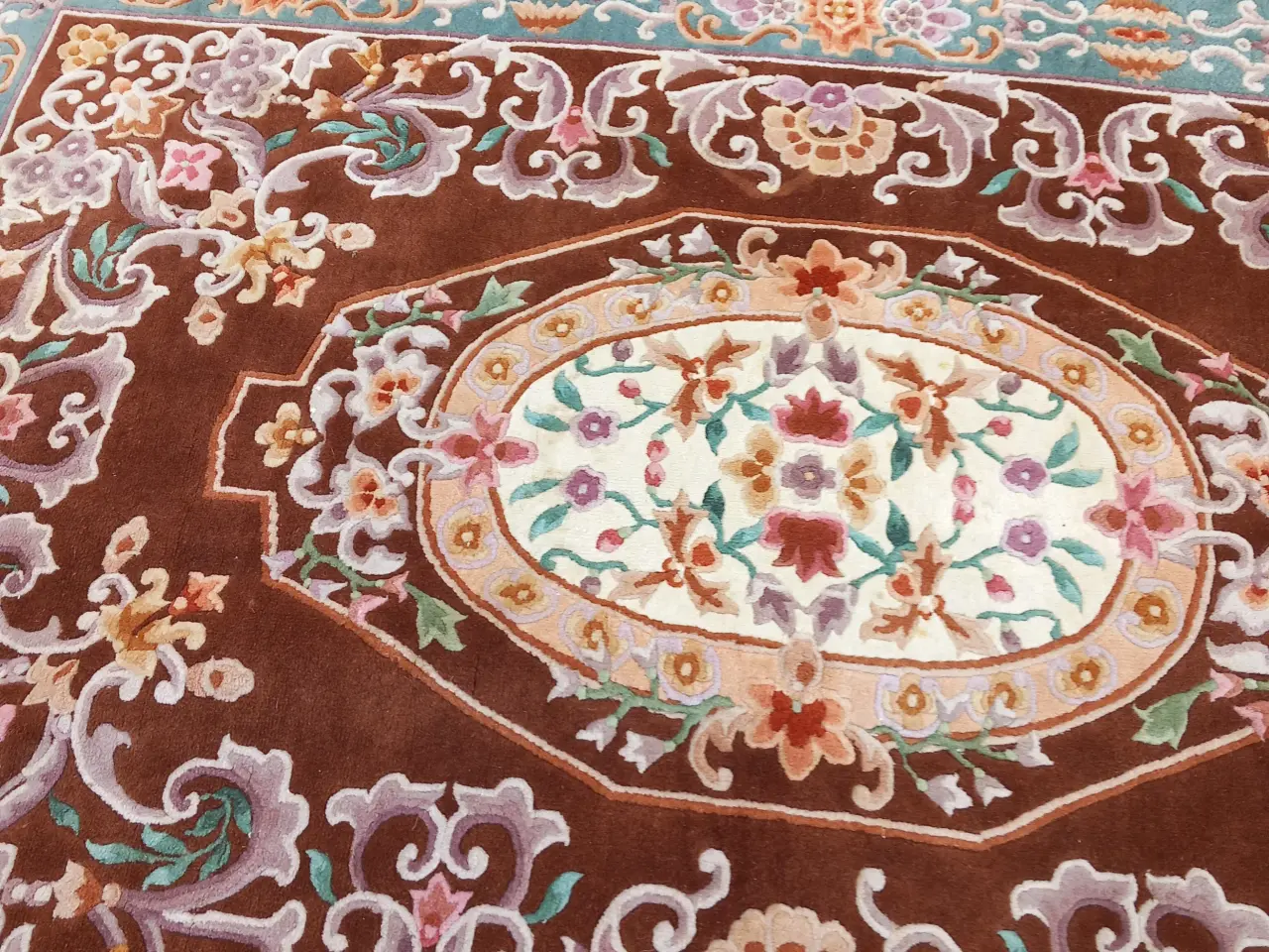 Billede 4 - Tæppe. 250 x 170 cm