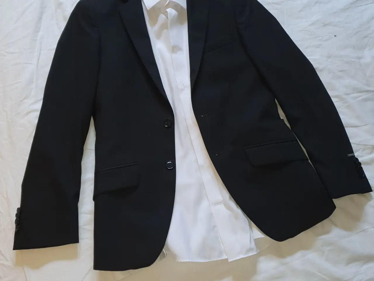 Billede 2 - Blaser med skjorte str. 165 cm