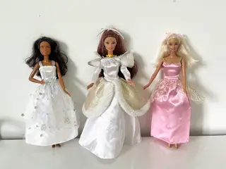 3 stk Barbiedukker