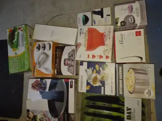 Masser af nyt køkkenudstyr & boligting (Uåbnet!)