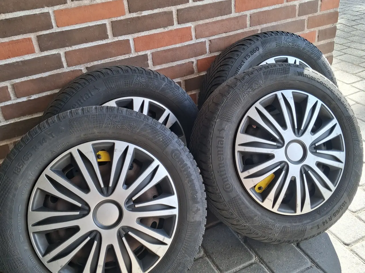 Billede 1 - Vinterdæk på fælge til Ford Fiesta