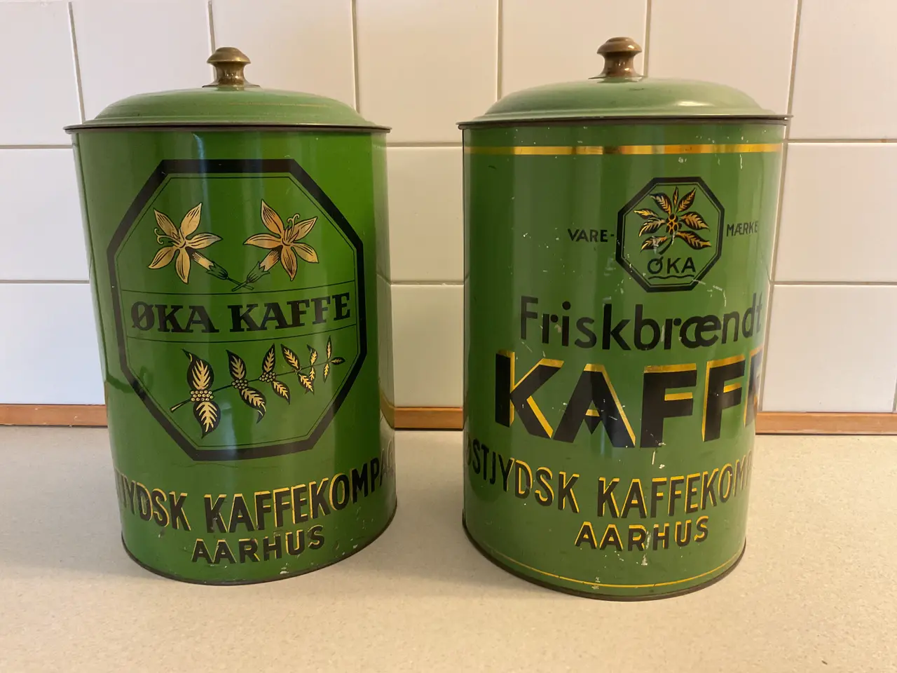 Billede 1 - Kaffedåser fra tidligere købmandsbutik på Mols