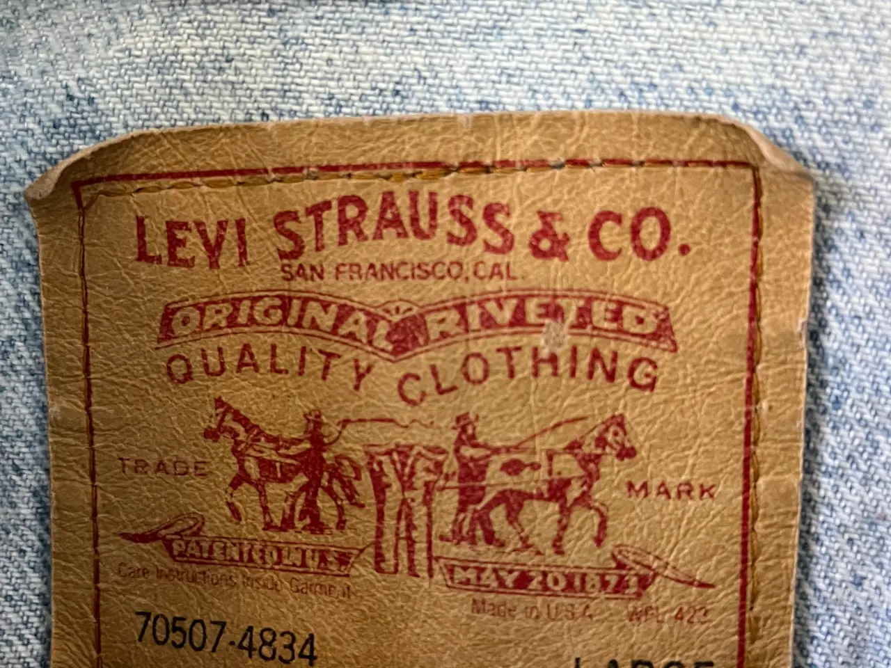 Billede 2 - Pæn Levis cowboy jakke orginal