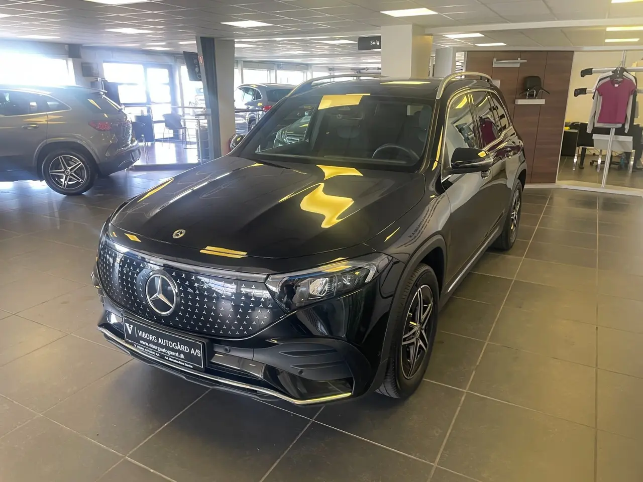 Billede 2 - Mercedes EQB250+ AMG Edition