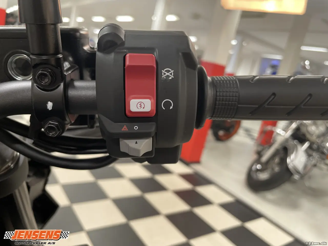 Billede 10 - Honda CB 750 Hornet E-Clutch