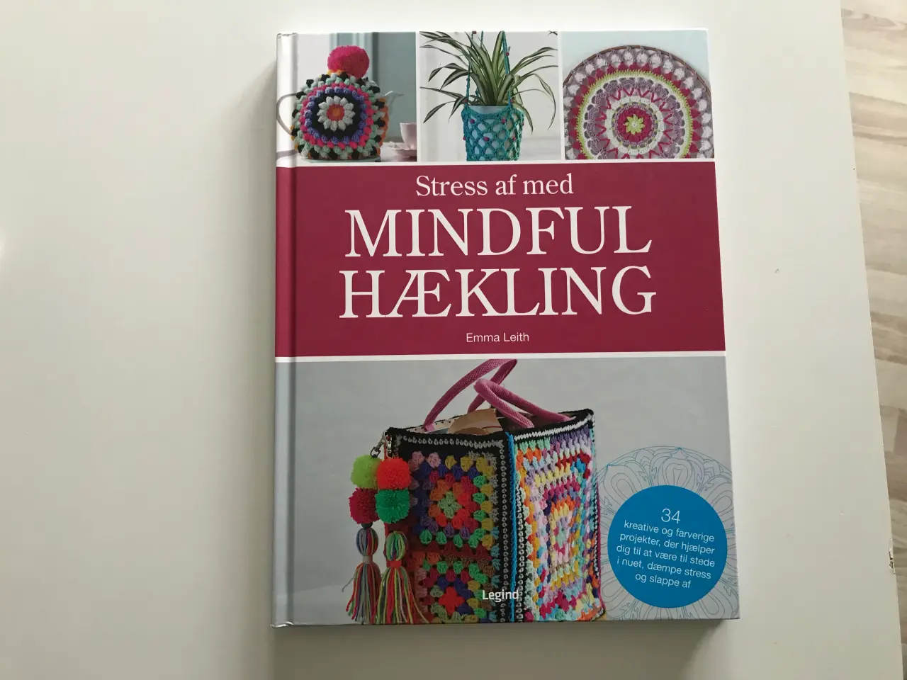 Billede 1 - Stress af med Mindful Hækling  af Emma Leith